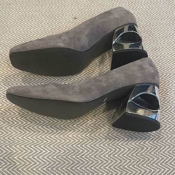 Halston Krista Block Style Silver Leather Laquer Pumps Size 7 - Picture 5 of 7